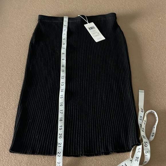 EILEEN FISHER NWT Black Merino Wool Crepe Ribbed Pencil K/L Skirt -size XXS - Picture 6 of 11